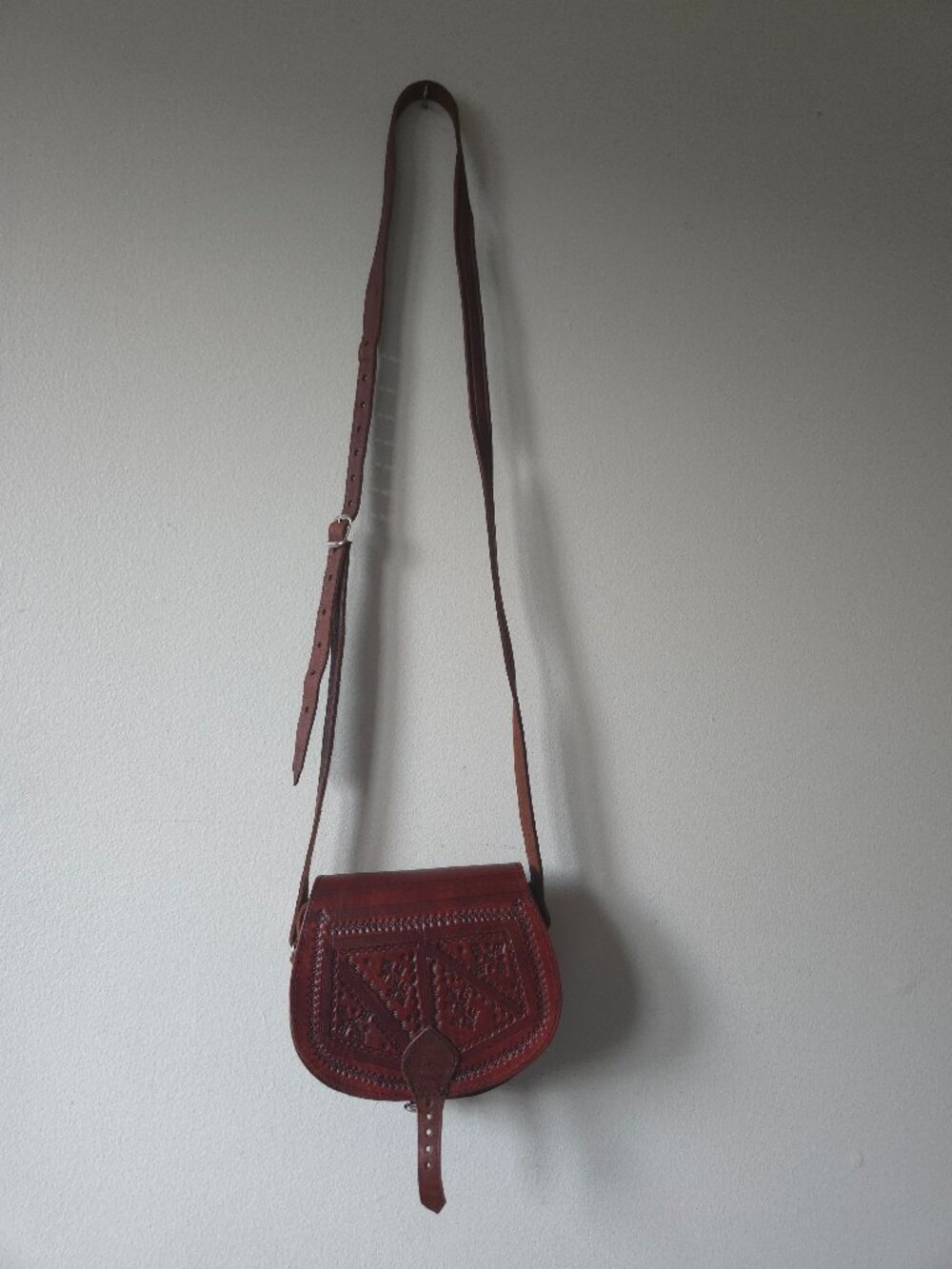 Vintage Hand Tooled Leather Saddle Bag Stamped Geometric Crossbody Purse Small